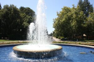 Top Law Firm Seeks Mid-Level Litigation Associate Attorney